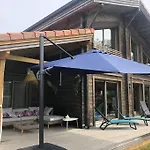 Superbe Maison Finlandaise En Bois Tosse